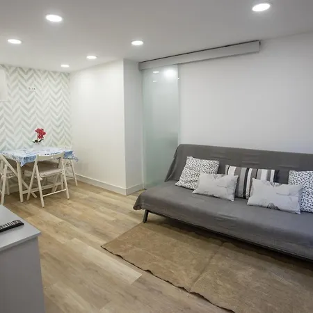 Charming Renovated Flat In Madragoa By Soulplaces 아파트