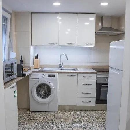 Charming Renovated Flat In Madragoa By Soulplaces