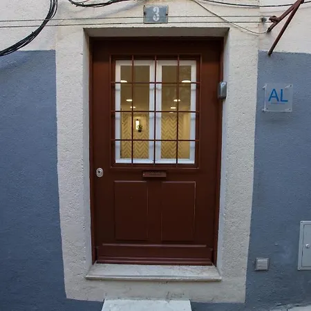 Charming Renovated Flat In Madragoa By Soulplaces *